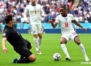 开云体育在线-英格兰球员在欧洲联赛中展现潜力