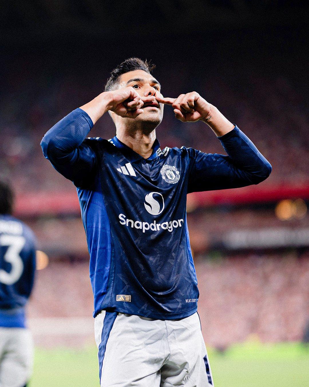 包含曼联前锋状态回升，望带领球队逆袭的词条