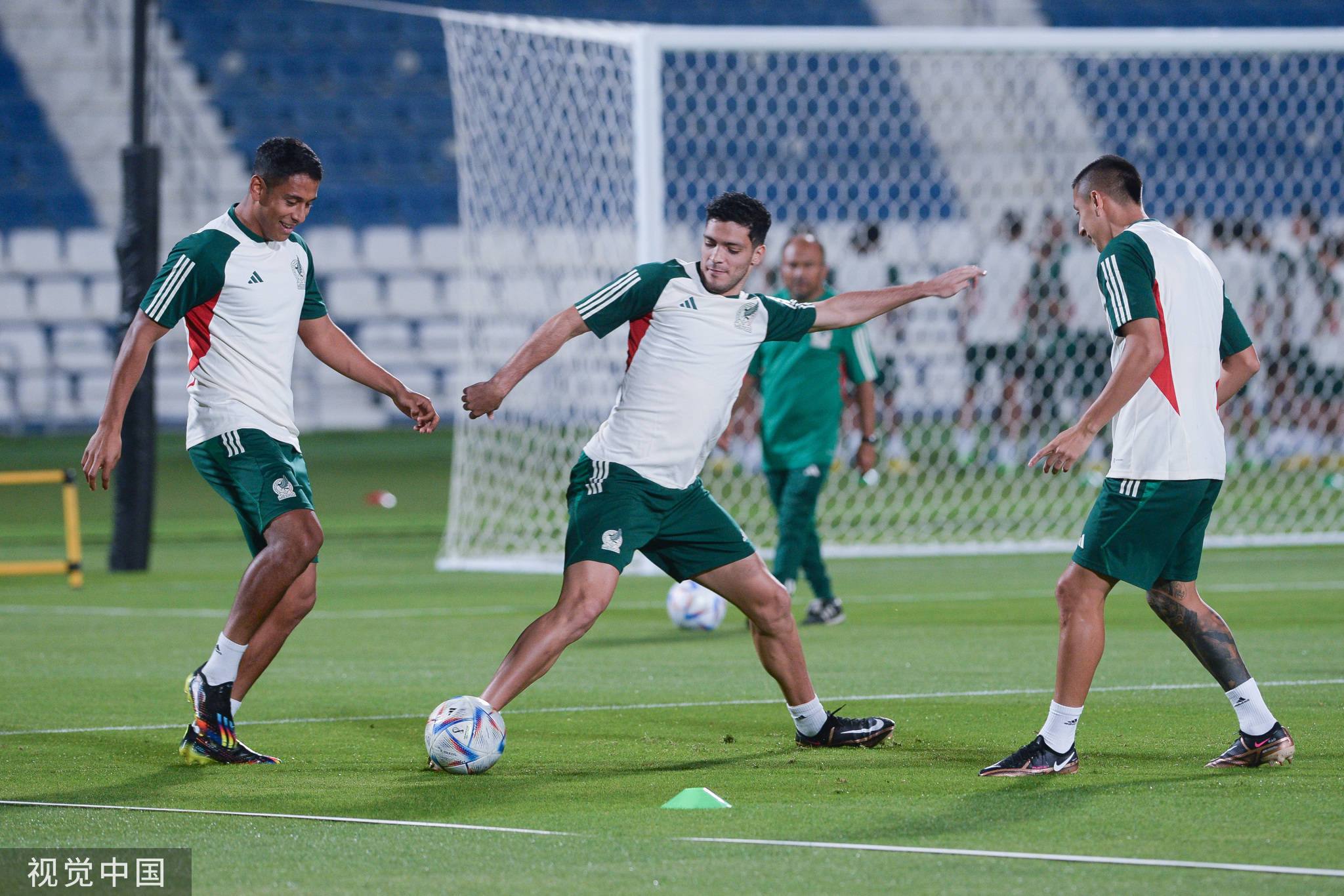 洪都拉斯队在客场获得宝贵三分的简单介绍 洪都拉斯队在客场获得宝贵三分的简单介绍