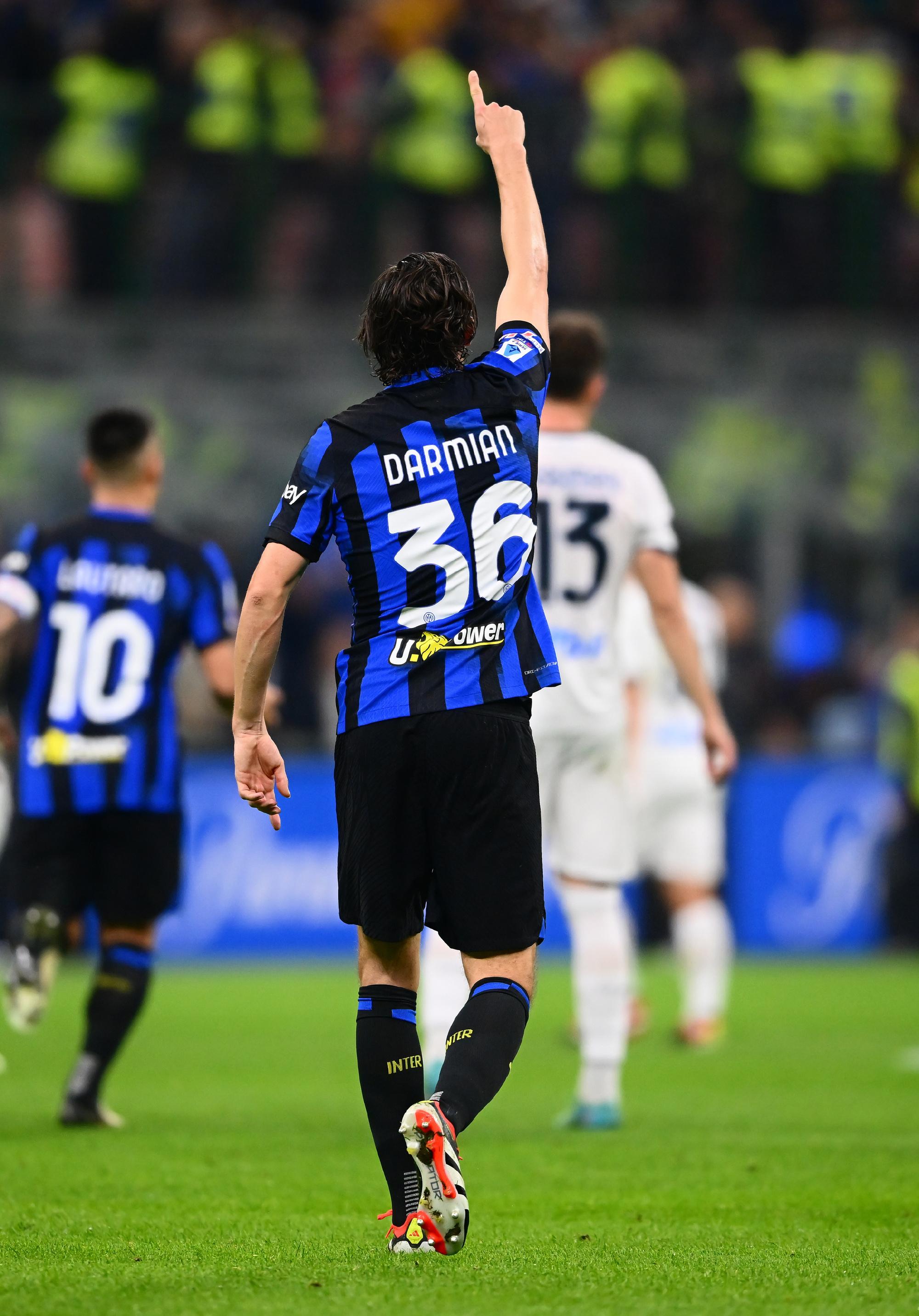 包含那不勒斯对阵国际米兰,引发球迷激情高涨的词条 包含那不勒斯对阵国际米兰,引发球迷激情高涨的词条