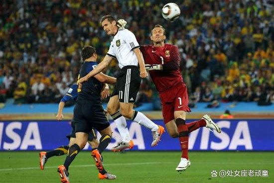 关于球星爆发！足球赛场再现神级操作的信息