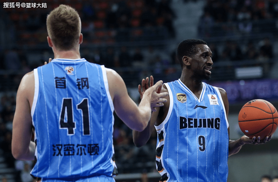 天津队险胜新疆队，莫兰特扛起全队