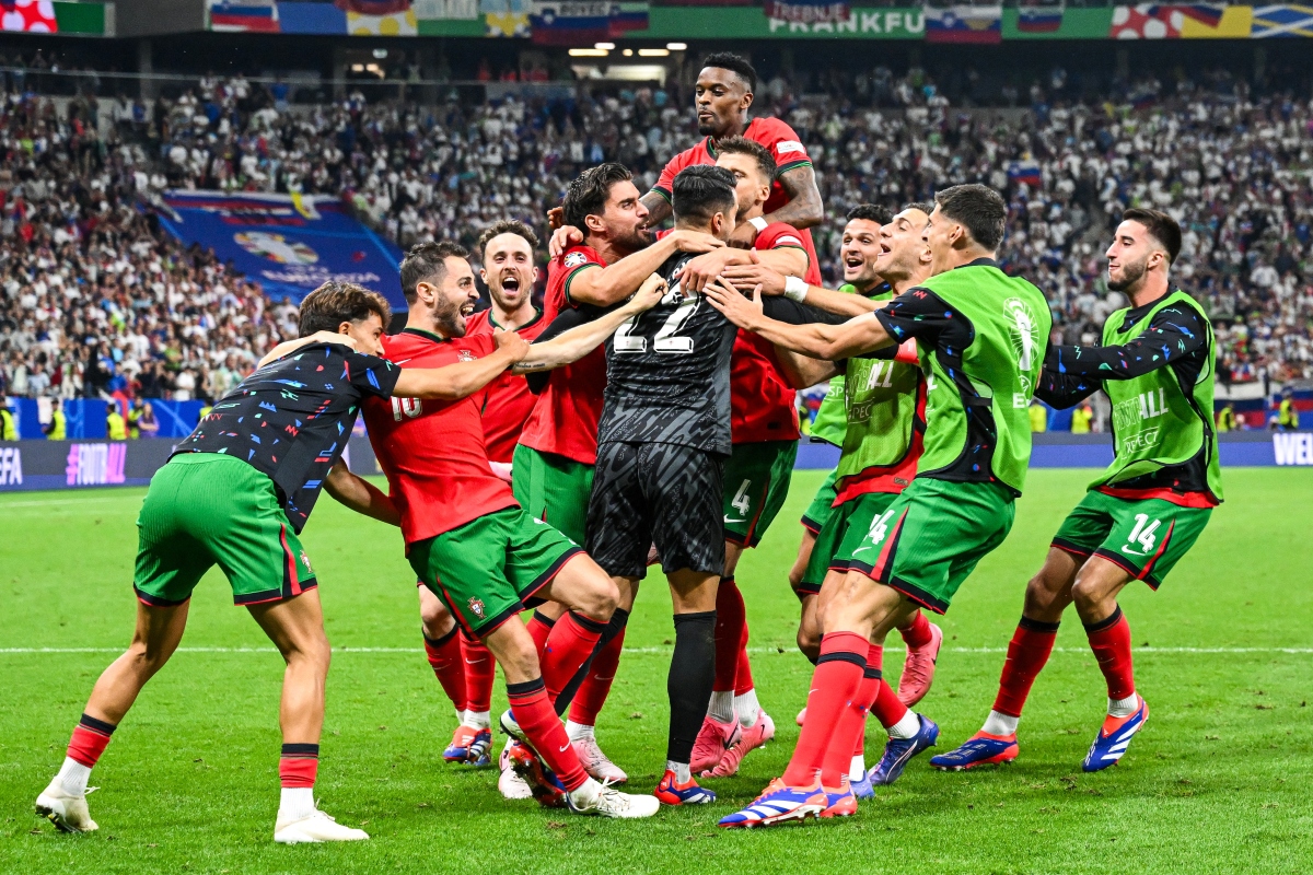 葡萄牙队完胜法国队,林高远点燃赛场 葡萄牙队完胜法国队,林高远点燃赛场