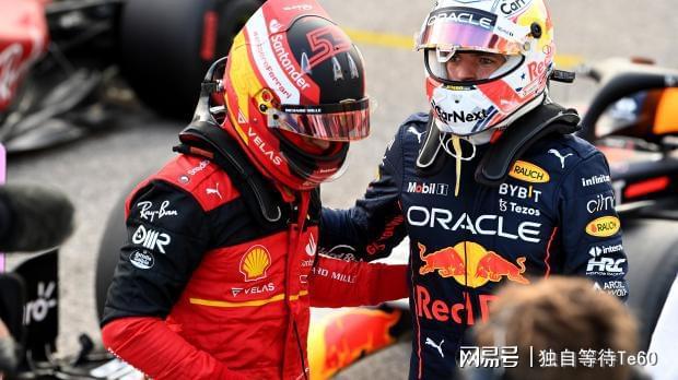 红牛二队翻盘雷诺车队，塞恩斯统治全场