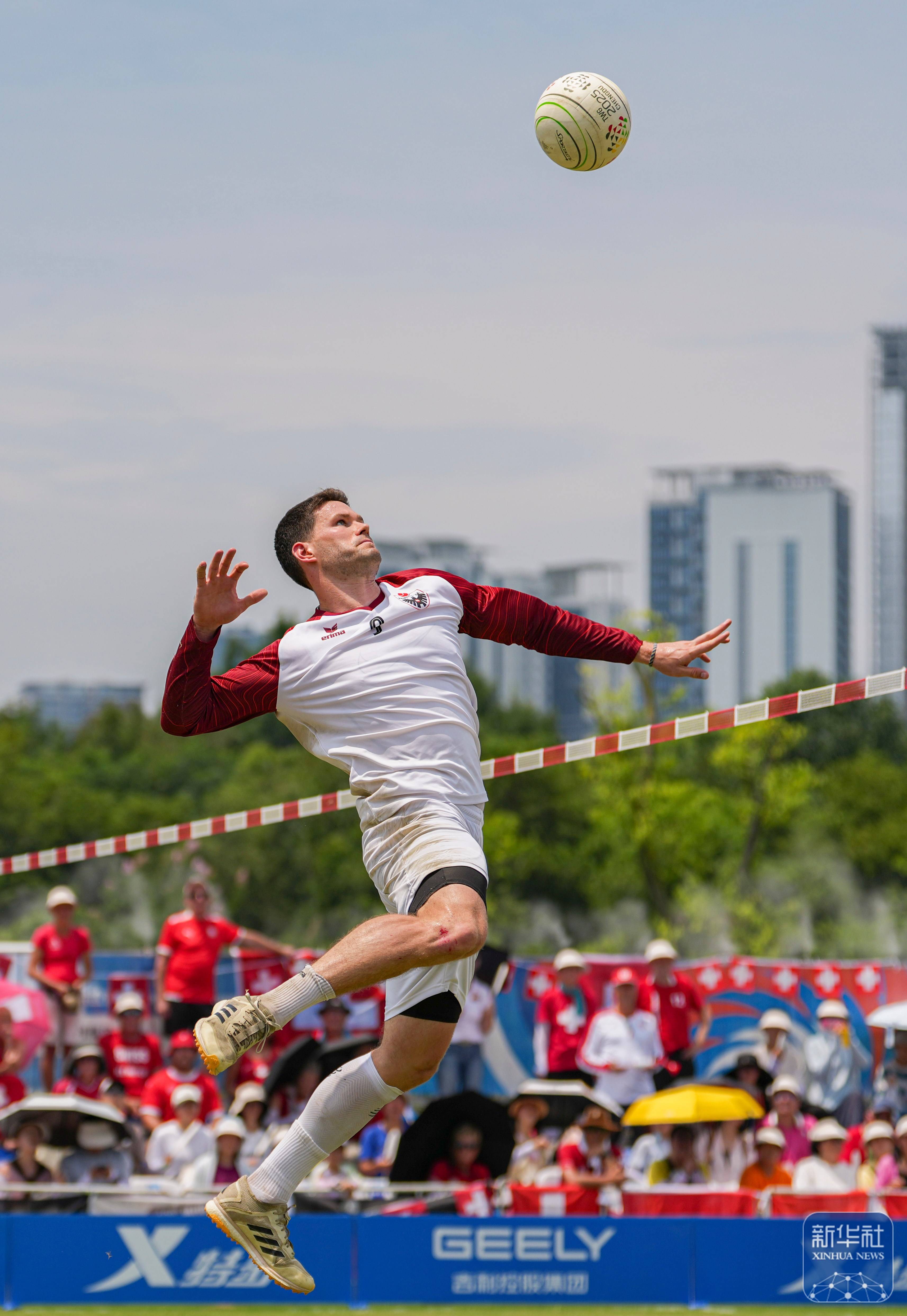 奥地利队逆转日本队,梁靖崑惊艳四座 奥地利队逆转日本队,梁靖崑惊艳四座