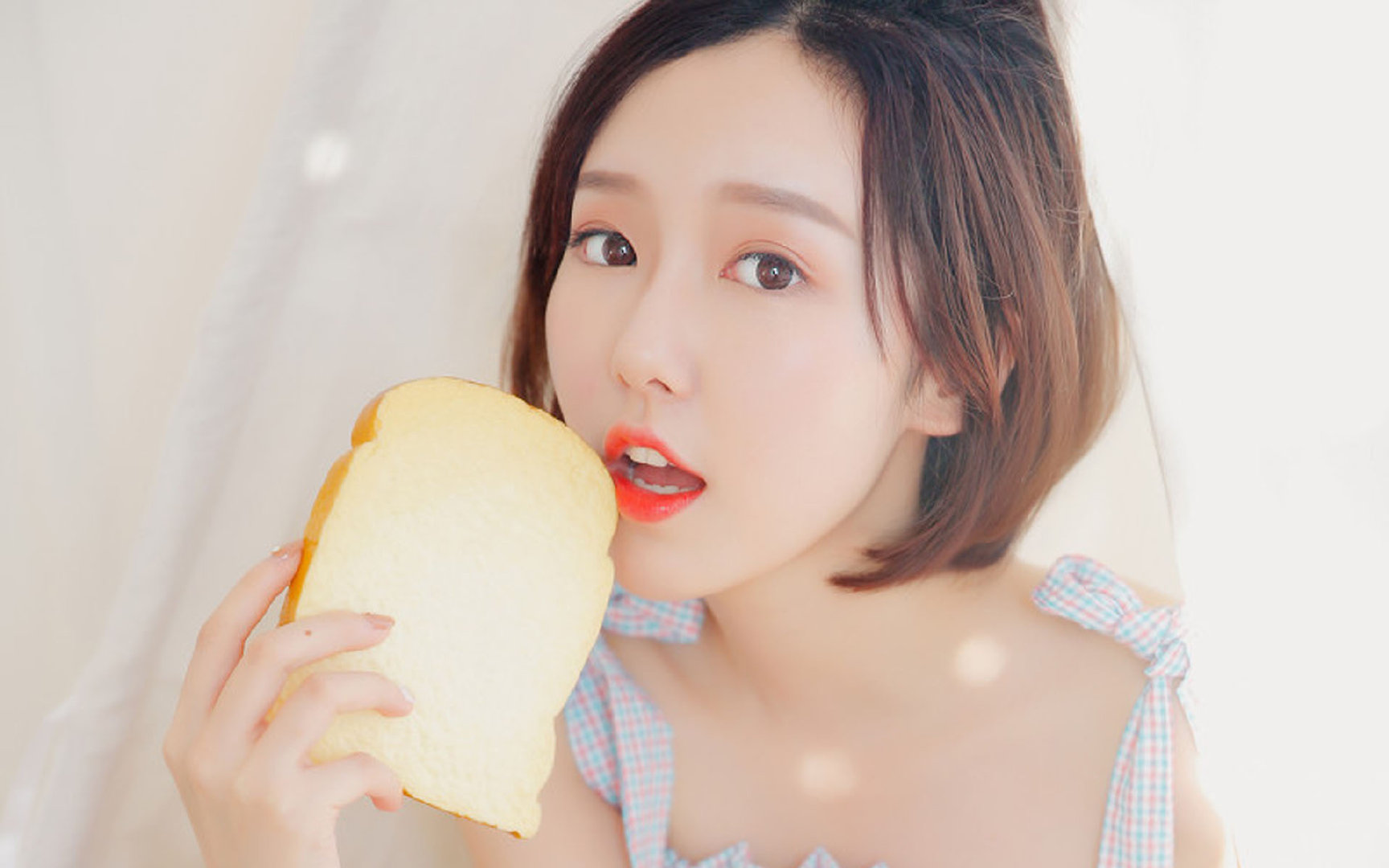 唯一呼吸权,布克如何用锁死为季后赛之夜刻下定义