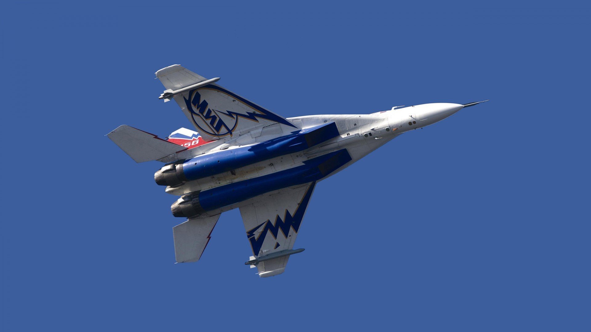 夜刃,奥运周期关键战,奥纳纳不手软